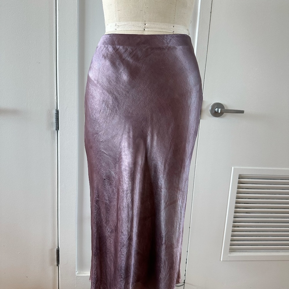 Vince. Silk Skirt